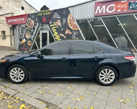 Синий Тойота Камри, объемом двигателя 2.49 л и пробегом 198 тыс. км за 19700 $, фото 4 на Automoto.ua