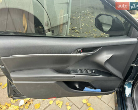 Синий Тойота Камри, объемом двигателя 2.49 л и пробегом 198 тыс. км за 19700 $, фото 25 на Automoto.ua