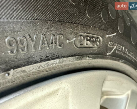 Синий Тойота Камри, объемом двигателя 2.49 л и пробегом 198 тыс. км за 19700 $, фото 19 на Automoto.ua