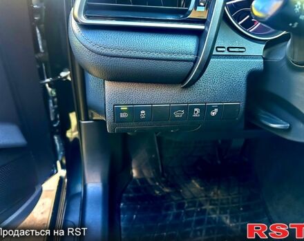 Тойота Камри 2020 в Киеве на Automoto.ua Синий Тойота Камри, объемом двигателя 2.5 л и пробегом 140 тыс. км за 22700 $, фото 6 на Automoto.ua