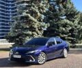 Тойота Камри 2021 в Одессе на Automoto.ua Синий Тойота Камри, объемом двигателя 2.5 л и пробегом 76 тыс. км за 21000 $, фото 2 на Automoto.ua