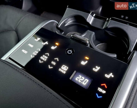 Синій Тойота Камрі, об'ємом двигуна 2.49 л та пробігом 75 тис. км за 33000 $, фото 37 на Automoto.ua