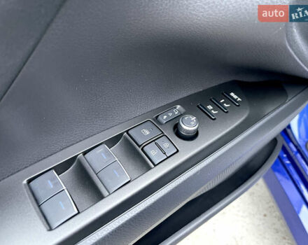 Синій Тойота Камрі, об'ємом двигуна 2.49 л та пробігом 75 тис. км за 33000 $, фото 25 на Automoto.ua