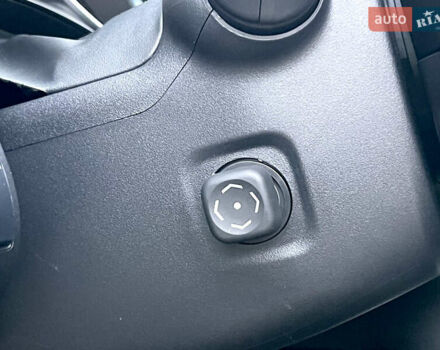 Синій Тойота Камрі, об'ємом двигуна 2.49 л та пробігом 75 тис. км за 33000 $, фото 2 на Automoto.ua