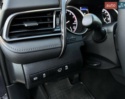 Тойота Камри 2021 в Одессе на Automoto.ua Синий Тойота Камри, объемом двигателя 2.49 л и пробегом 76 тыс. км за 21000 $, фото 40 на Automoto.ua