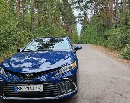 Тойота Камри 2022 в Умани на Automoto.ua Синий Тойота Камри, объемом двигателя 2.49 л и пробегом 51 тыс. км за 29000 $, фото 15 на Automoto.ua