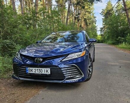 Тойота Камри 2022 в Умани на Automoto.ua Синий Тойота Камри, объемом двигателя 2.49 л и пробегом 51 тыс. км за 29000 $, фото 8 на Automoto.ua