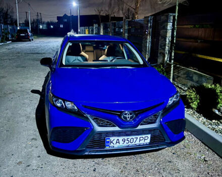 Синий Тойота Камри, объемом двигателя 2.49 л и пробегом 48 тыс. км за 29900 $, фото 1 на Automoto.ua