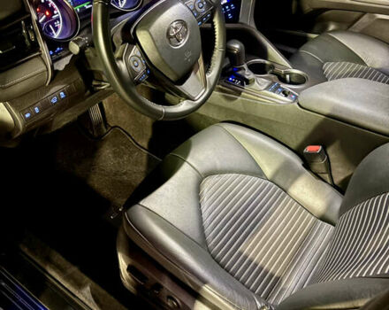 Синий Тойота Камри, объемом двигателя 2.49 л и пробегом 48 тыс. км за 29900 $, фото 13 на Automoto.ua