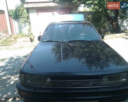 Синий Тойота Камри, объемом двигателя 0 л и пробегом 285 тыс. км за 700 $, фото 1 на Automoto.ua
