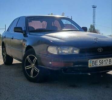 Тойота Камрі 1994 у Миколаєві на Automoto.ua Синій Тойота Камрі, об'ємом двигуна 2.2 л та пробігом 180 тис. км за 2300 $, фото 1 на Automoto.ua