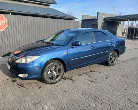 Синий Тойота Камри, объемом двигателя 3 л и пробегом 350 тыс. км за 5000 $, фото 1 на Automoto.ua