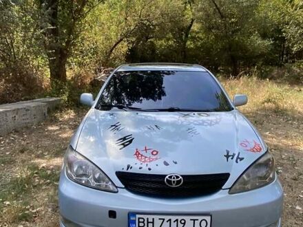 Синій Тойота Камрі, об'ємом двигуна 3 л та пробігом 225 тис. км за 5000 $, фото 1 на Automoto.ua
