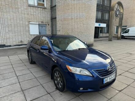 Синий Тойота Камри, объемом двигателя 2.4 л и пробегом 325 тыс. км за 6300 $, фото 1 на Automoto.ua