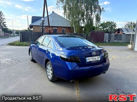 Синий Тойота Камри, объемом двигателя 3.5 л и пробегом 250 тыс. км за 6500 $, фото 1 на Automoto.ua
