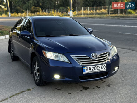 Синій Тойота Камрі, об'ємом двигуна 2.4 л та пробігом 280 тис. км за 8300 $, фото 1 на Automoto.ua