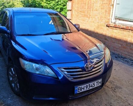 Синий Тойота Камри, объемом двигателя 3.5 л и пробегом 400 тыс. км за 6000 $, фото 1 на Automoto.ua