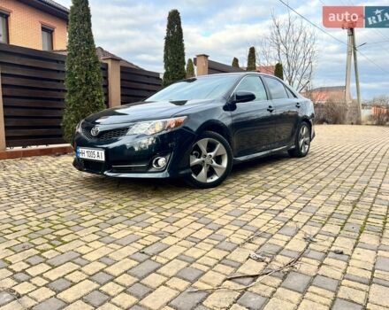 Синий Тойота Камри, объемом двигателя 3.5 л и пробегом 234 тыс. км за 10900 $, фото 1 на Automoto.ua