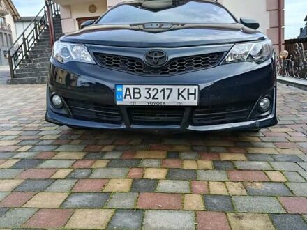 Синій Тойота Камрі, об'ємом двигуна 2.49 л та пробігом 224 тис. км за 10900 $, фото 1 на Automoto.ua