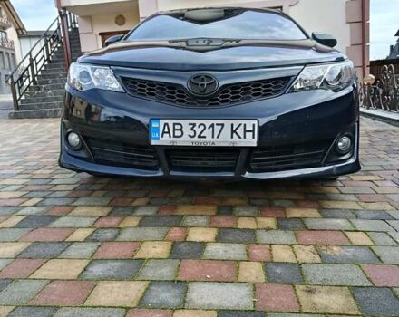 Синий Тойота Камри, объемом двигателя 2.49 л и пробегом 224 тыс. км за 10900 $, фото 1 на Automoto.ua