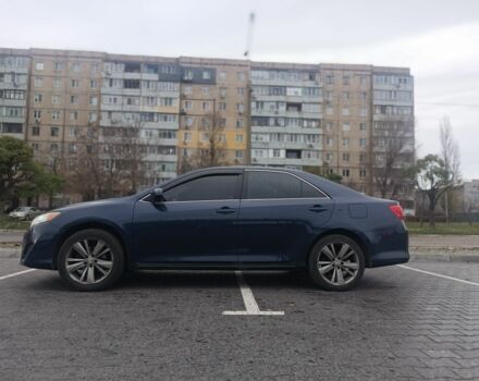 Синий Тойота Камри, объемом двигателя 2.5 л и пробегом 157 тыс. км за 12700 $, фото 1 на Automoto.ua