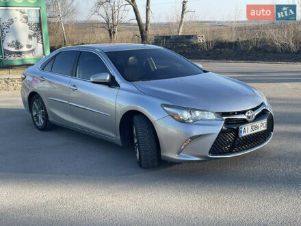 Тойота Камрі 2015 у Чернівцях на Automoto.ua Синій Тойота Камрі, об'ємом двигуна 2.5 л та пробігом 250 тис. км за 12500 $, фото 1 на Automoto.ua