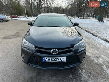 Тойота Камрі 2015 у Никополе на Automoto.ua Синій Тойота Камрі, об'ємом двигуна 2.5 л та пробігом 183 тис. км за 12600 $, фото 1 на Automoto.ua