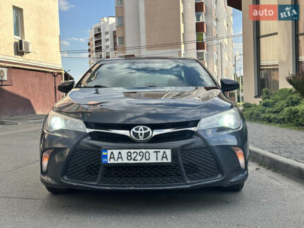 Синій Тойота Камрі, об'ємом двигуна 2.49 л та пробігом 252 тис. км за 12500 $, фото 1 на Automoto.ua