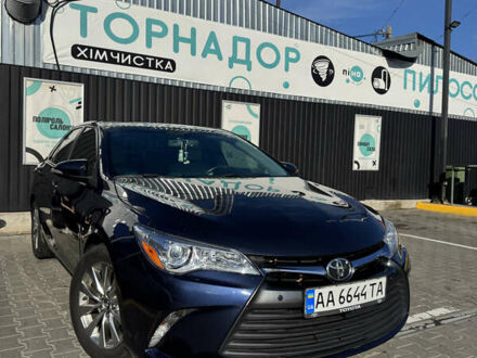 Синій Тойота Камрі, об'ємом двигуна 2.49 л та пробігом 138 тис. км за 13500 $, фото 1 на Automoto.ua