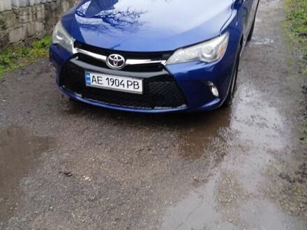 Синий Тойота Камри, объемом двигателя 2.5 л и пробегом 130 тыс. км за 12700 $, фото 1 на Automoto.ua