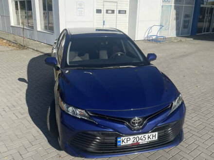 Синій Тойота Камрі, об'ємом двигуна 2.49 л та пробігом 159 тис. км за 18500 $, фото 1 на Automoto.ua