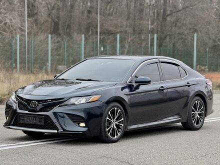 Синий Тойота Камри, объемом двигателя 2.5 л и пробегом 174 тыс. км за 17300 $, фото 1 на Automoto.ua