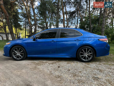 Синій Тойота Камрі, об'ємом двигуна 2.49 л та пробігом 33 тис. км за 20949 $, фото 1 на Automoto.ua