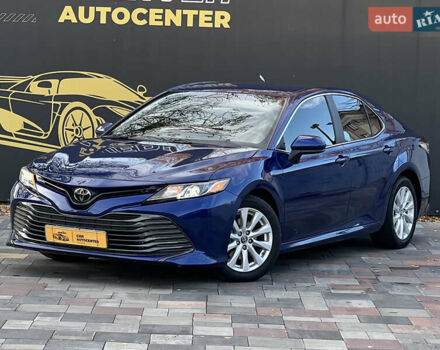 Синий Тойота Камри, объемом двигателя 2.49 л и пробегом 84 тыс. км за 18999 $, фото 1 на Automoto.ua
