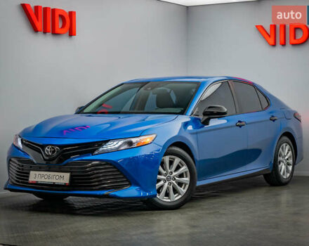 Синій Тойота Камрі, об'ємом двигуна 2.5 л та пробігом 129 тис. км за 18852 $, фото 1 на Automoto.ua
