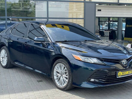 Тойота Камри 2019 в Ивано-Франковске на Automoto.ua Синий Тойота Камри, объемом двигателя 2.5 л и пробегом 146 тыс. км за 23000 $, фото 1 на Automoto.ua
