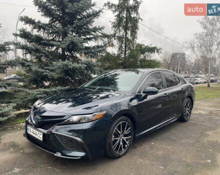 Синій Тойота Камрі, об'ємом двигуна 2.49 л та пробігом 126 тис. км за 27500 $, фото 1 на Automoto.ua