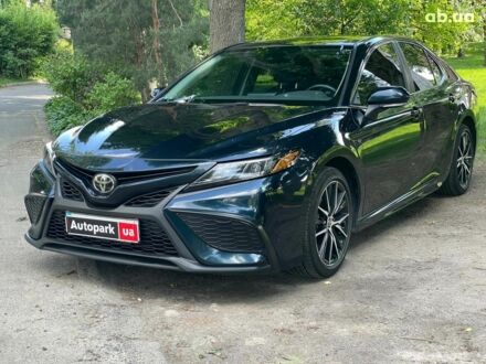 Тойота Камрі 2021 у Києві на Automoto.ua Синій Тойота Камрі, об'ємом двигуна 2.5 л та пробігом 65 тис. км за 23590 $, фото 1 на Automoto.ua