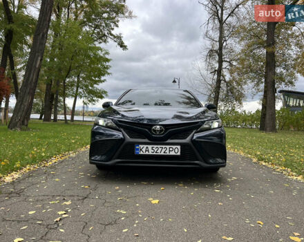 Синій Тойота Камрі, об'ємом двигуна 2.49 л та пробігом 70 тис. км за 23950 $, фото 1 на Automoto.ua