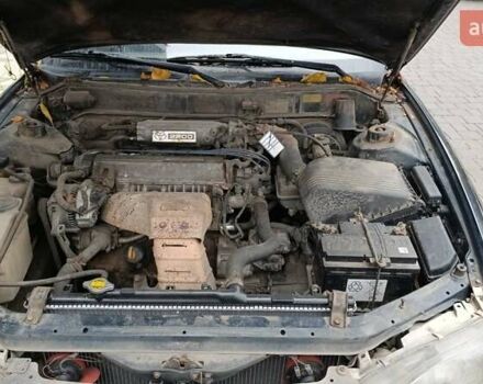 Зелений Тойота Камрі, об'ємом двигуна 2.2 л та пробігом 300 тис. км за 2100 $, фото 5 на Automoto.ua