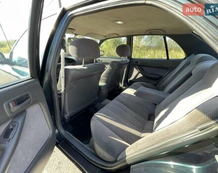 Зеленый Тойота Камри, объемом двигателя 2.16 л и пробегом 490 тыс. км за 2200 $, фото 3 на Automoto.ua