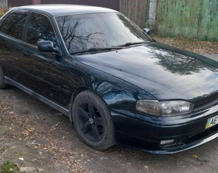 Зелений Тойота Камрі, об'ємом двигуна 2.2 л та пробігом 500 тис. км за 3000 $, фото 1 на Automoto.ua