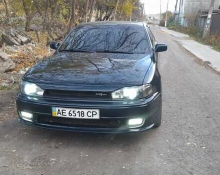 Зелений Тойота Камрі, об'ємом двигуна 2.2 л та пробігом 500 тис. км за 3000 $, фото 1 на Automoto.ua