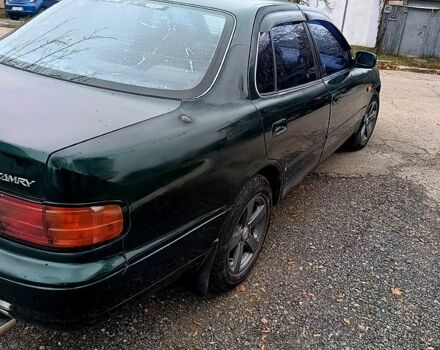 Зелений Тойота Камрі, об'ємом двигуна 2.2 л та пробігом 350 тис. км за 2150 $, фото 4 на Automoto.ua