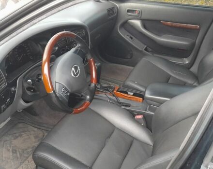 Зелений Тойота Камрі, об'ємом двигуна 2.2 л та пробігом 500 тис. км за 3000 $, фото 3 на Automoto.ua