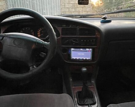 Зеленый Тойота Камри, объемом двигателя 3 л и пробегом 400 тыс. км за 0 $, фото 3 на Automoto.ua