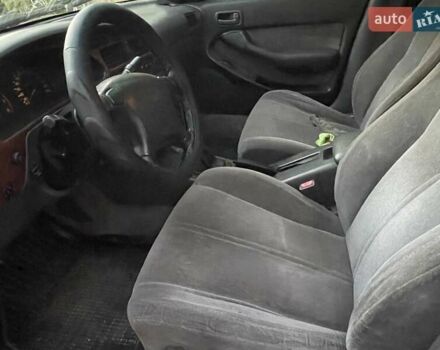 Зелений Тойота Камрі, об'ємом двигуна 3 л та пробігом 400 тис. км за 2800 $, фото 2 на Automoto.ua