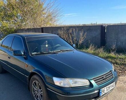 Зеленый Тойота Камри, объемом двигателя 2.16 л и пробегом 407 тыс. км за 3700 $, фото 3 на Automoto.ua