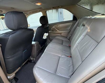 Зелений Тойота Камрі, об'ємом двигуна 3 л та пробігом 394 тис. км за 3900 $, фото 11 на Automoto.ua