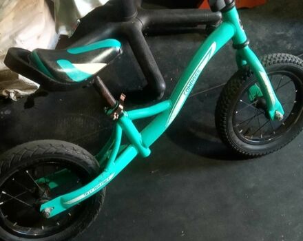 Зеленый Тойота Камри, объемом двигателя 2.2 л и пробегом 310 тыс. км за 4800 $, фото 6 на Automoto.ua